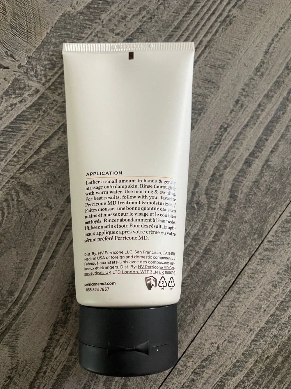Perricone MD Vitamin C Ester Citrus Brightening Cleanser - NEW